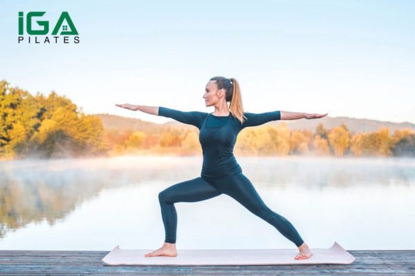 Tư thế yoga chiến binh vững vàng