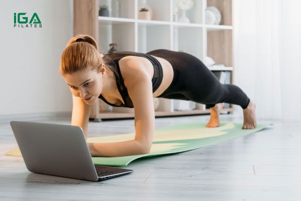 Ứng dụng tập Pilates online trả phí 