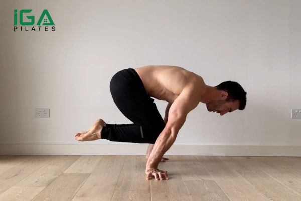 Tuck Planche yêu cầu sự phối hợp cao giữa các nhóm cơ