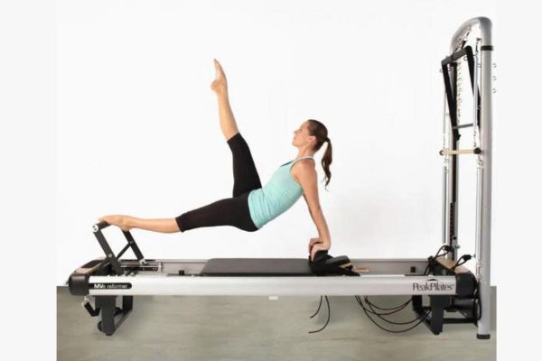 cac-dong-may-tap-pilates-nhap-khau-hau-nhu-deu-co-gia-cao.jpg