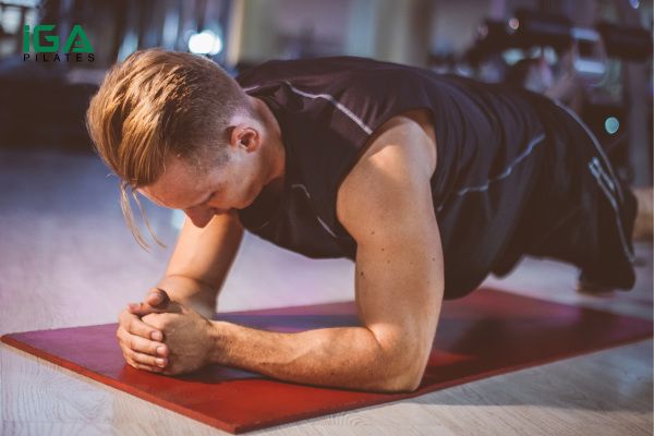 Plank: Bài tập "tấm ván" - nền tảng cho mọi skill Street Workout