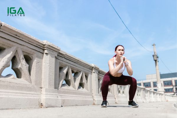 Các bài tập Calisthenics cho nữ giúp đốt cháy mỡ thừa 