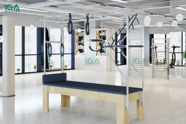doi-net-ve-pilates-cadillac.jpg