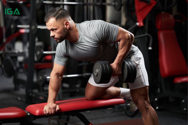 Dumbbell Row: Bí quyết tập đúng cho người mới bắt đầu