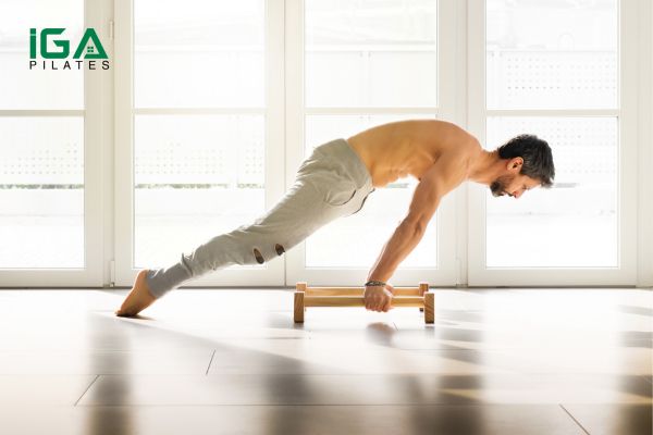 Hướng dẫn tập Full Planche cho người mới bắt đầu