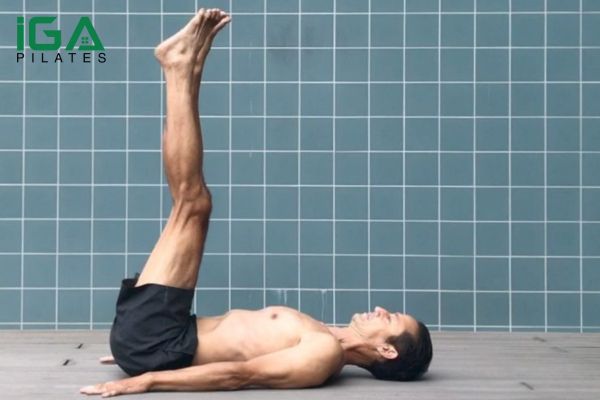 Leg Raise là một bài tập phổ biến giảm mỡ hiệu quả