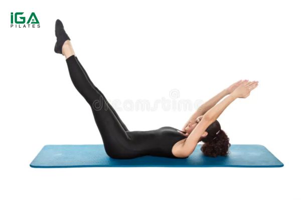 Hướng dẫn thực hiện Bài tập Pilates Double Leg Stretch