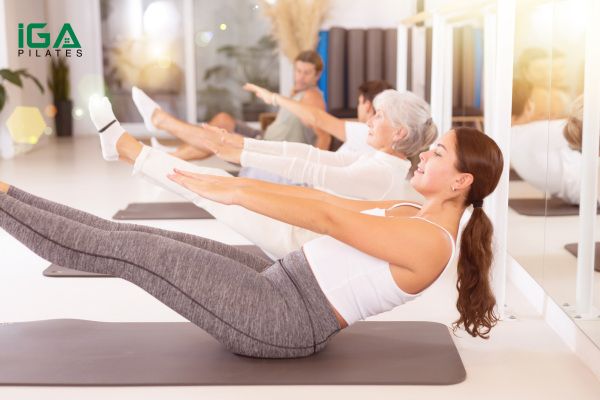 Hướng dẫn chi tiết bài tập Pilates Open Leg Rocker