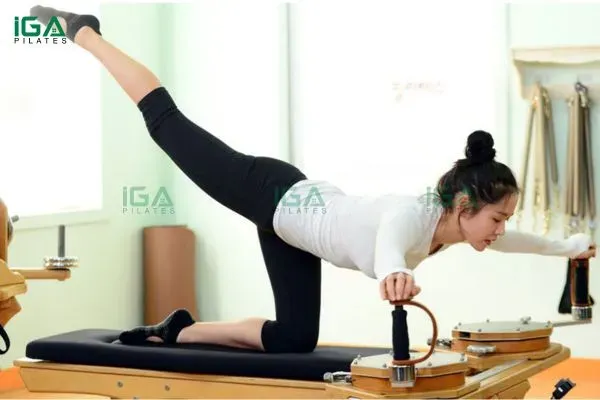 pilates-tap-trung-co-loi-trung-tam.webp