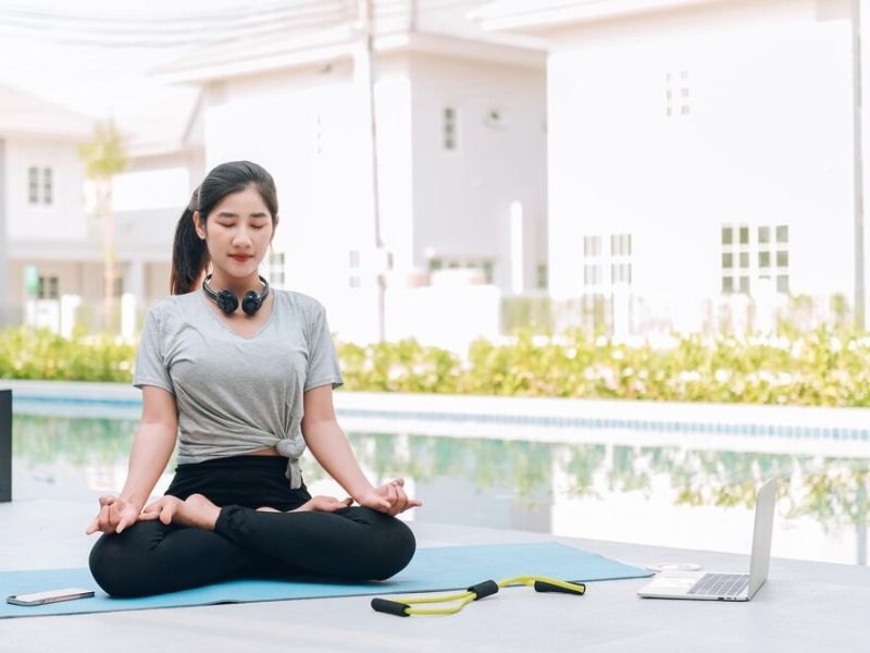 Bạn nên tập yoga tối thiểu từ 2-3 lần/tuần để đảm bảo hiệu quả