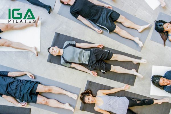 Cách thực hiện tư thế xác chết Yoga cho người mới bắt đầu