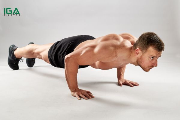 Lợi ích của việc tập Wide Pushup là gì?