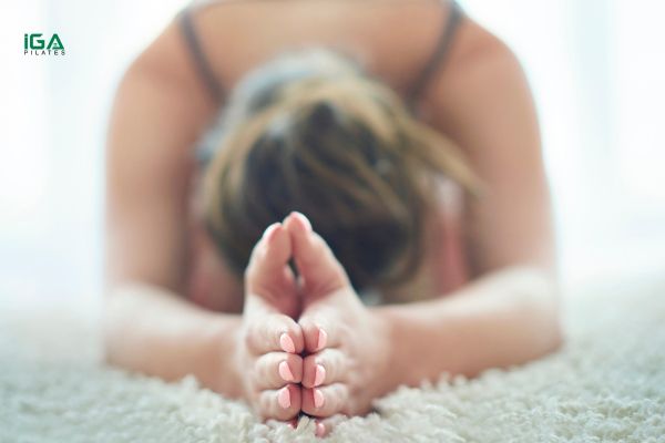 Yin Yoga là gì? Tại sao bạn nên thử