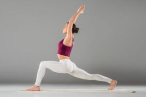 Bài tập yoga cho bắp tay thon gọn