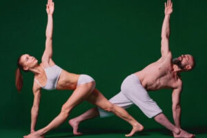 tư thế yoga khó