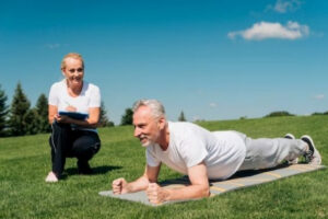 tập yoga cho người già