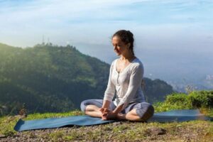 Tư thế con bướm trong yoga