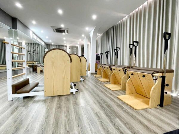 pilates ladder barrel khung kim loại (7)