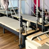 Pilates Reformer Tower khung kim loại chắc chắn