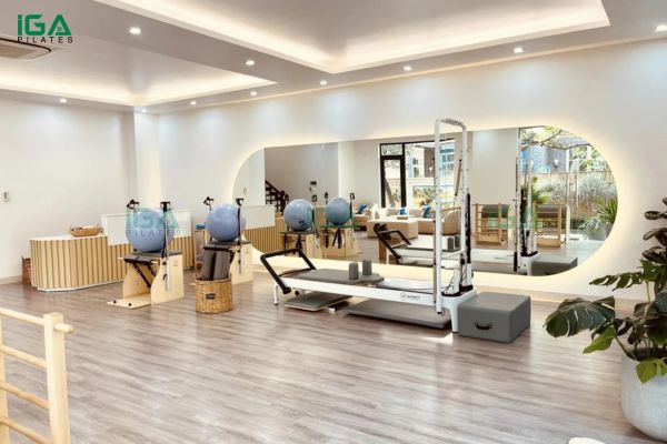 Bí quyết thiết kế phòng tập Pilates đẹp, chuẩn và tối ưu chi phí 3 Thiết kế phòng tập Pilates cần đảm bảo an toàn cho học viên