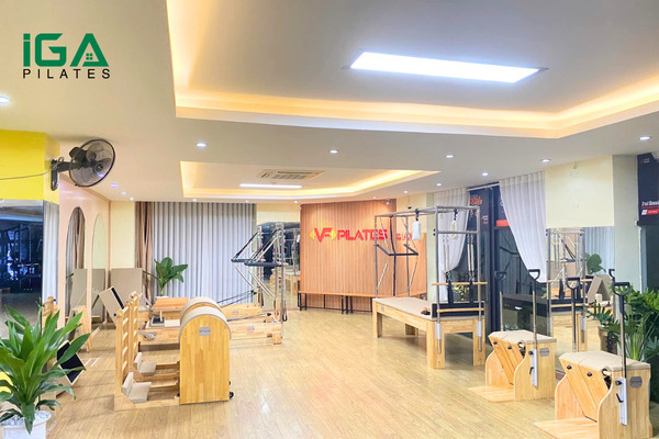 Mách bạn tập tác dụng của Pilates đối với bệnh lý xương khớp 9 Các máy tập của IGA Pilates hỗ trợ xây dựng phòng tập hiện đại, chuyên nghiệp
