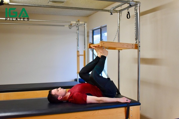 Đối tượng phù hợp để tập Pilates Footwork trên Cadillac
