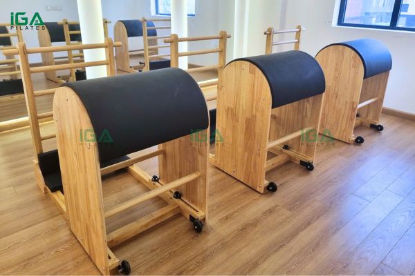 IGA Pilates bàn giao thiết bị cho phòng tập mới tại Duy Tân, Cầu Giấy 3 Ladder Barrel với đường cong lý tưởng cho các bài tập kéo giãn và điều chỉnh cột sống
