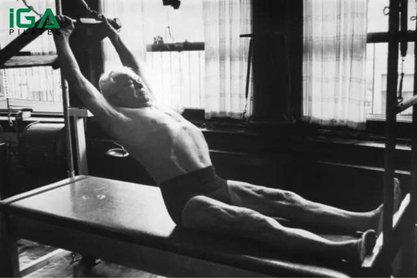 Những năm đầu thế kỉ 21, pilates được nâng cấp và chú trọng nhiều hơn