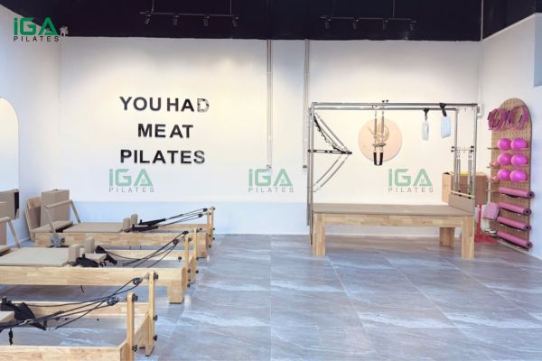 IGA Pilates bàn giao thiết bị máy tập Pilates cho phòng tập tại Lê Đức Thọ, Hà Nội 1 Toàn bộ hệ máy tập do IGA sản xuất, sẵn sàng đưa vào vận hành