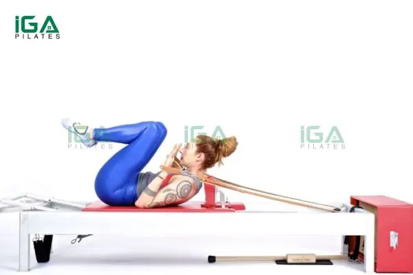 Hướng dẫn thực hiện bài tập Coordination trên Reformer và Cadillac cho người mới bắt đầu 1 Tập Coordination trên Reformer và Cadillac giúp cải thiện sức mạnh cơ core hiệu quả