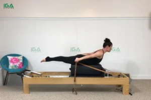 Khi tập đúng kỹ thuật vai và cột sống được bảo vệ khỏi các áp lực sai hướng