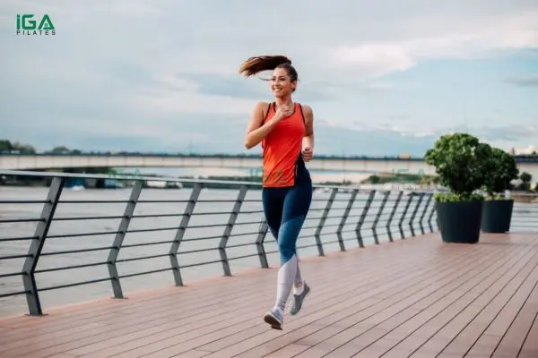 Cách đốt cháy calo nhanh, an toàn và hiệu quả cho người bận rộn 6 Ngủ đủ giấc giúp hệ cơ thể hoạt động tốt và duy trì khả năng đốt calo ổn định