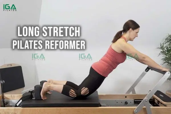 Hướng dẫn thực hiện bài tập Pilates Long Stretch trên Reformer đúng cách 3 Người tập kiểm soát tốt hơn tư thế và hơi thở khi luyện Long Stretch