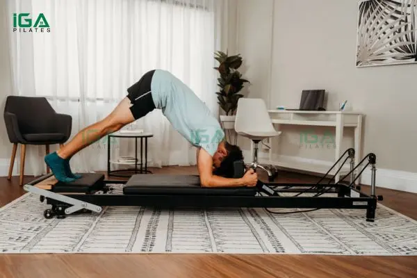 Các bài tập pilates tại nhà hiệu quả cho người mới bắt đầu 2 Tập pilates thường xuyên tại nhà hỗ trợ cơ thể dẻo dai và linh hoạt hơn